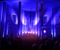 Metal Konzert in einer Kirche mit City-Ton M&uuml;nchen